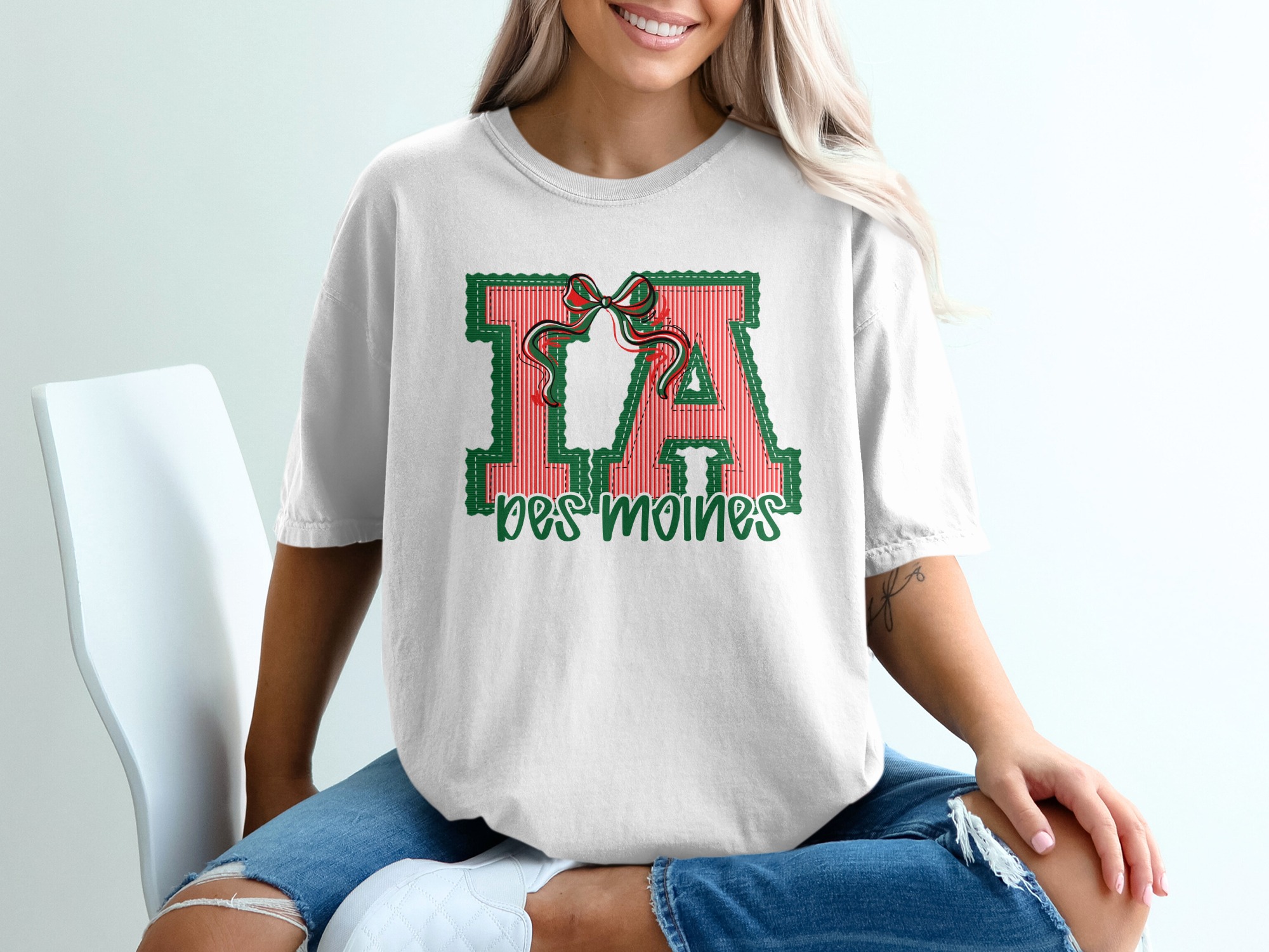 PERSONALIZED Iowa Des Moines T-Shirt, IA State Pride, Collegiate Apparel, Custom City Souvenir, Red Green Stripes, Holiday Gift