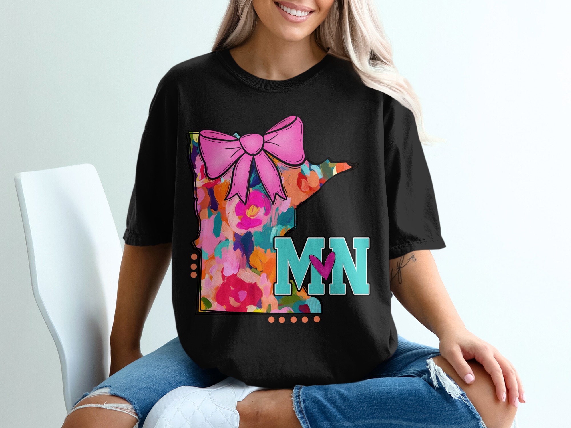 Minnesota T-Shirt, MN State Pride Shirt, Floral Art Shirt, Cute Bow Tee, Gift for Her, State Lover T-Shirt, Watercolor MN Tee - Image 2