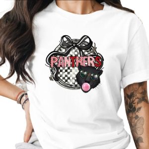 Retro Panthers T-Shirt, Cute Black Cat Tee, Bubble Gum Shirt, Heart Sunglasses Shirt, Trendy Graphic Tee, Cool Animal T Shirt