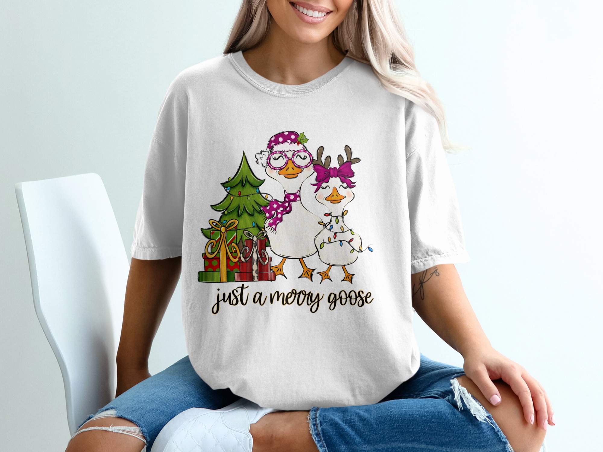 Just a Merry Goose T-Shirt, Christmas Goose Tee, Holiday Tee, Festive Geese, Holiday Gift, Goose Lovers Gift