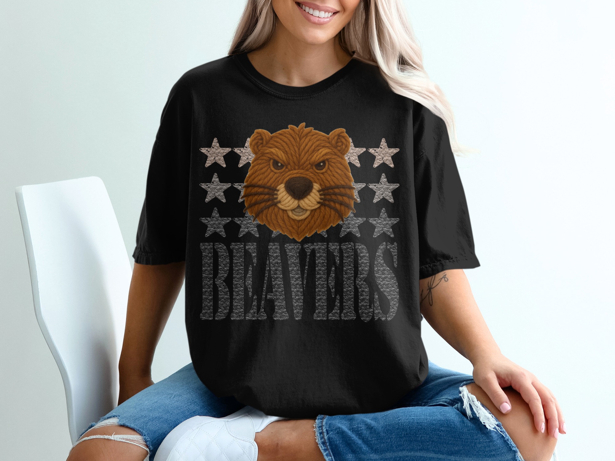 Brown Beaver T-Shirt, Stars Shirt, Beavers Tshirt, Animal Lover Tee, Cute Beaver Design, Graphic Tee, Gift Idea - Image 2