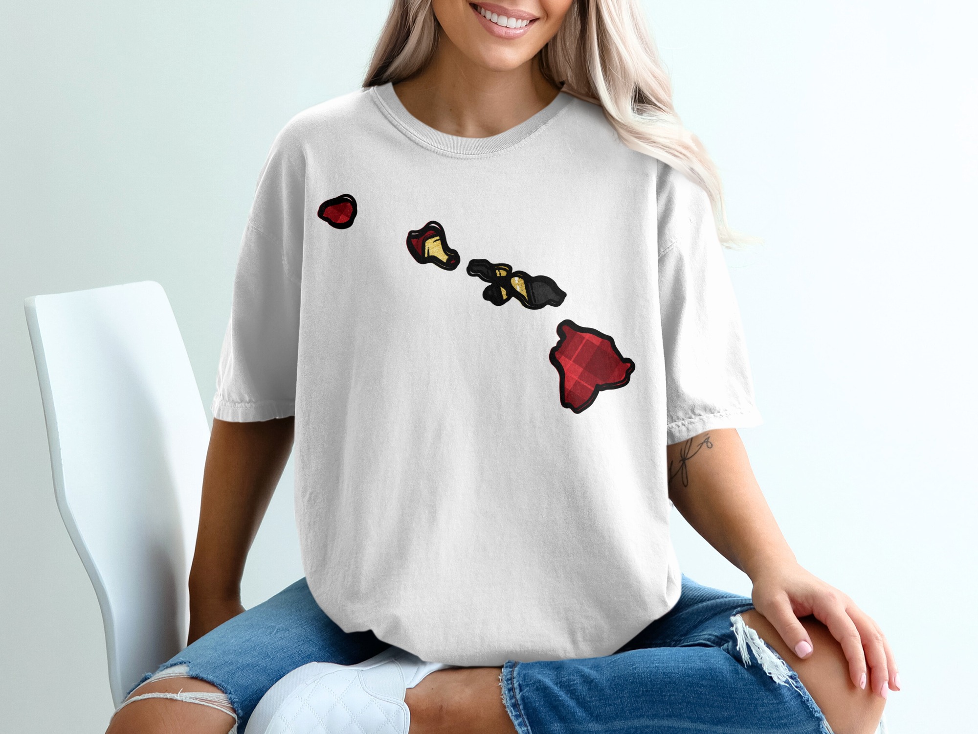 Hawaii Islands T-Shirt, USA Map Tee, Vacation Souvenir, Hawaiian Islands Gift, Trendy T-Shirt, Stylish Tee, Map T-Shirt