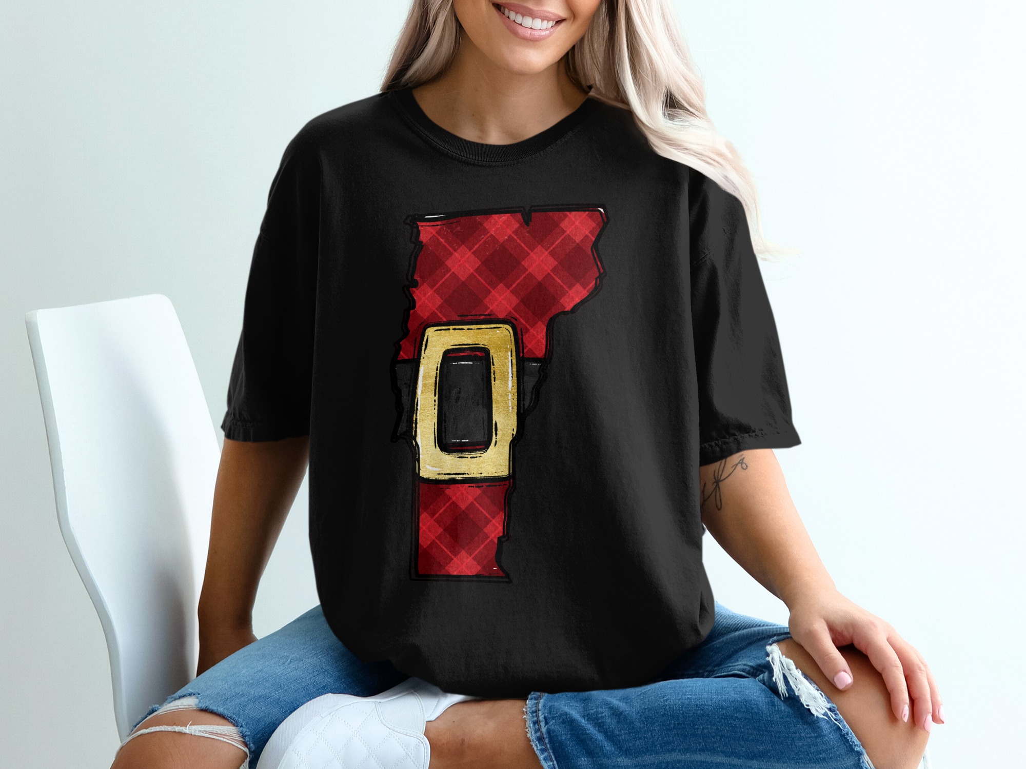 Vermont State T-Shirt, Plaid Christmas Design, Santa Belt Graphic, Holiday Tee, State Pride Apparel, Gift Idea - Image 2
