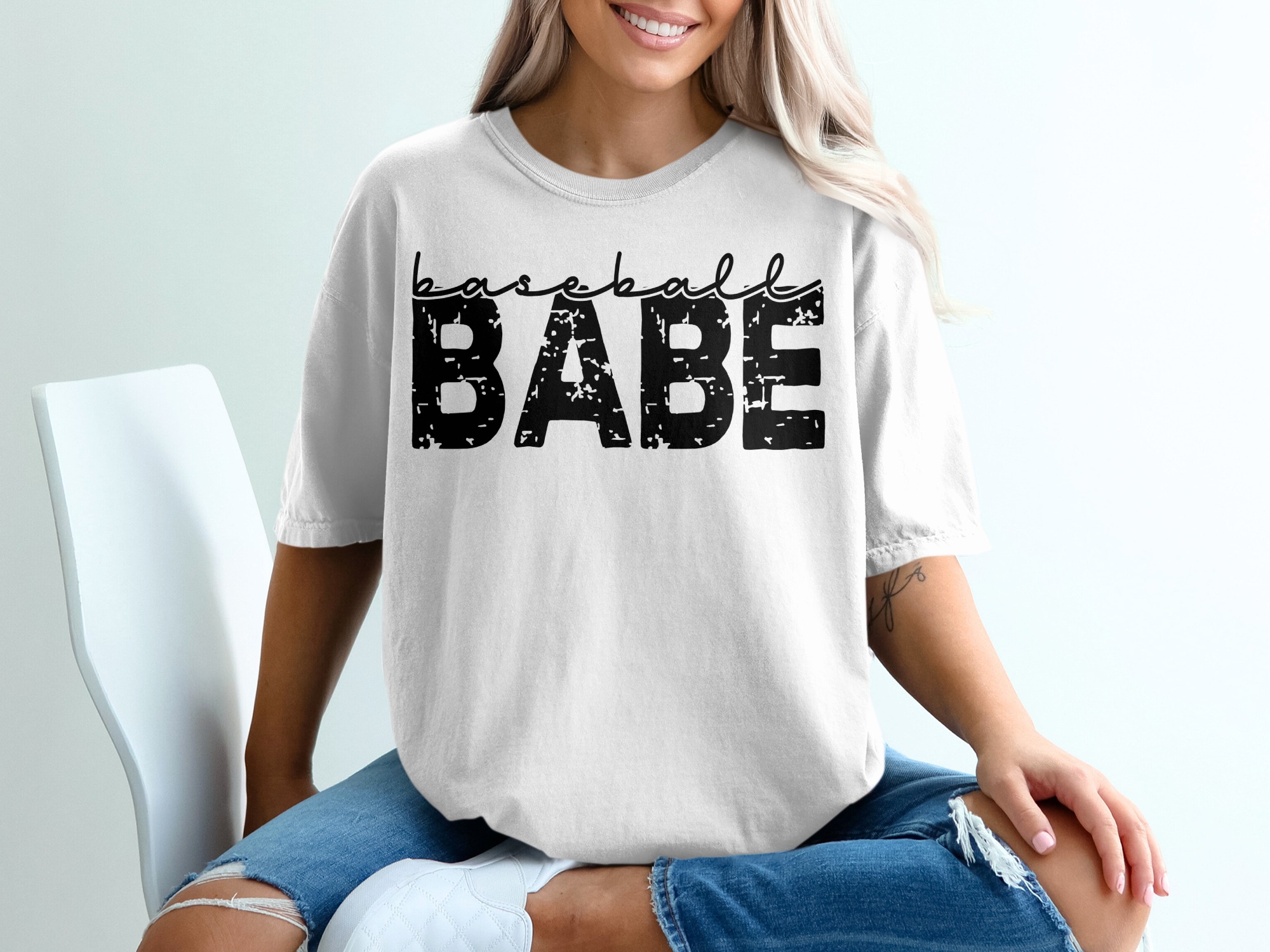 Baseball Babe T-Shirt, Distressed Font, Sporty Tee, Baseball Lover Gift, Unique Design, Trendy Shirt, Baseball Season Shirt