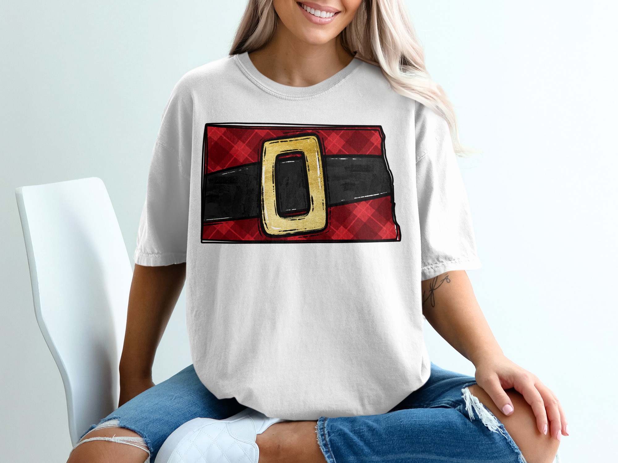 Santa Belt T-Shirt, Plaid Christmas Tee, Funny Holiday Shirt, Festive Season Apparel, Xmas Party Top, Santa Costume TShirt