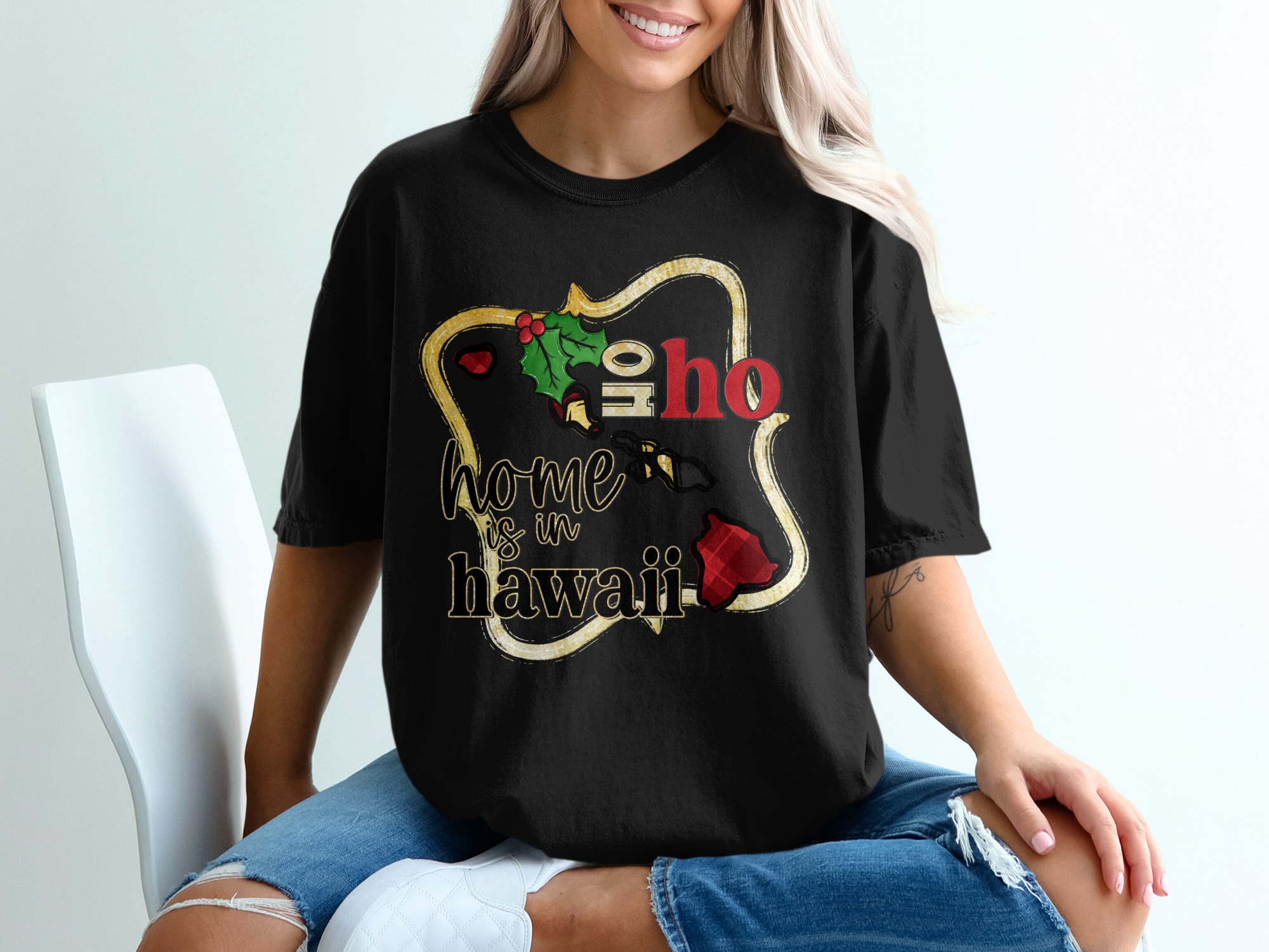 Home Is In Hawaii, Ho Ho Ho T-Shirt, Christmas Hawaii Tee, Holiday in Hawaii Shirt, Winter Hawaii Shirt, Tropical Christmas T-Shirt - Image 2