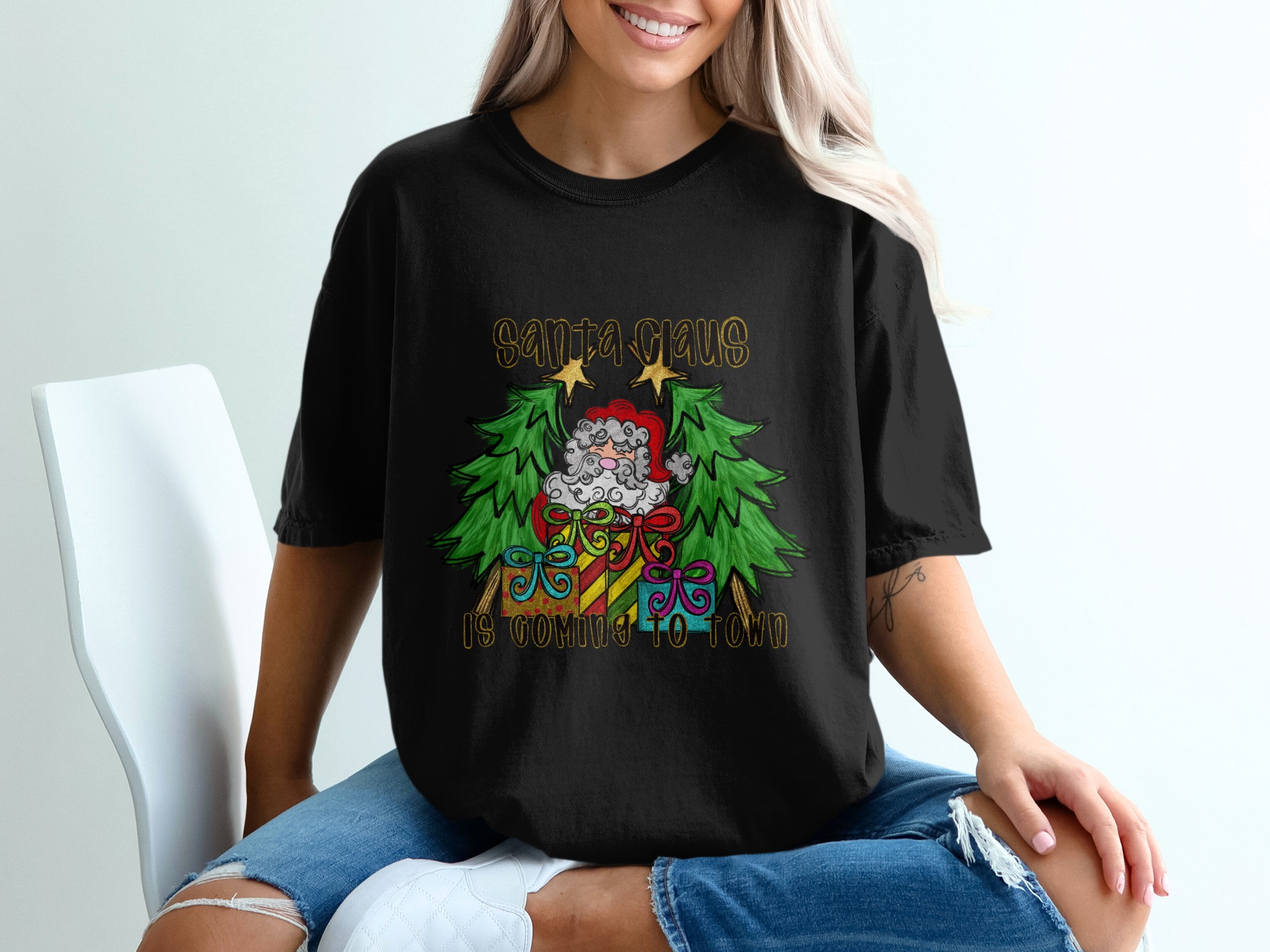 Santa Claus is Coming to Town T-Shirt, Christmas Tee, Holiday Shirt, Xmas Gift, Festive Apparel, Santa Shirt, Gift For Her, For Him - Image 2