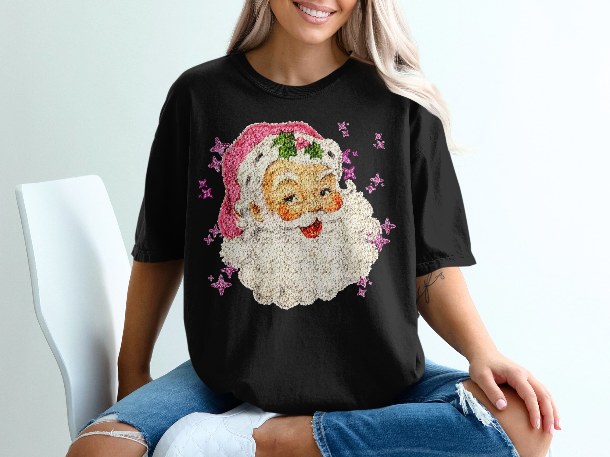 Vintage Santa T-Shirt, Retro Christmas, Santa Claus Tee, Holiday Shirt, Festive T-Shirt, Nostalgic Santa, Sparkle Stars, Pink Santa Hat - Image 2