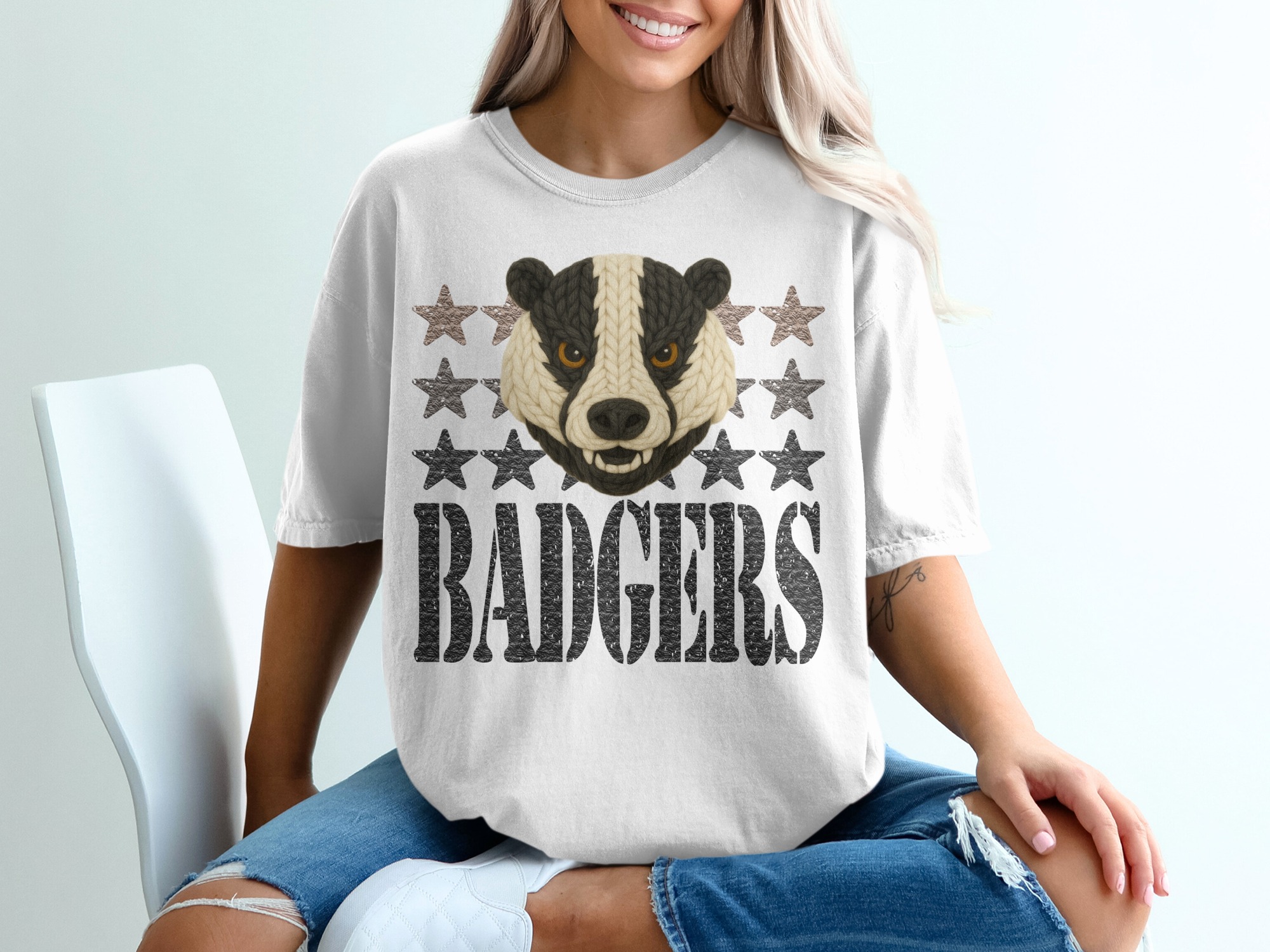 Knitted Badger T-Shirt, Animal Stars Tee, Unique Wildlife Design, Graphic T Shirt, Cool Badger Gift, Knitted Animals Shirt