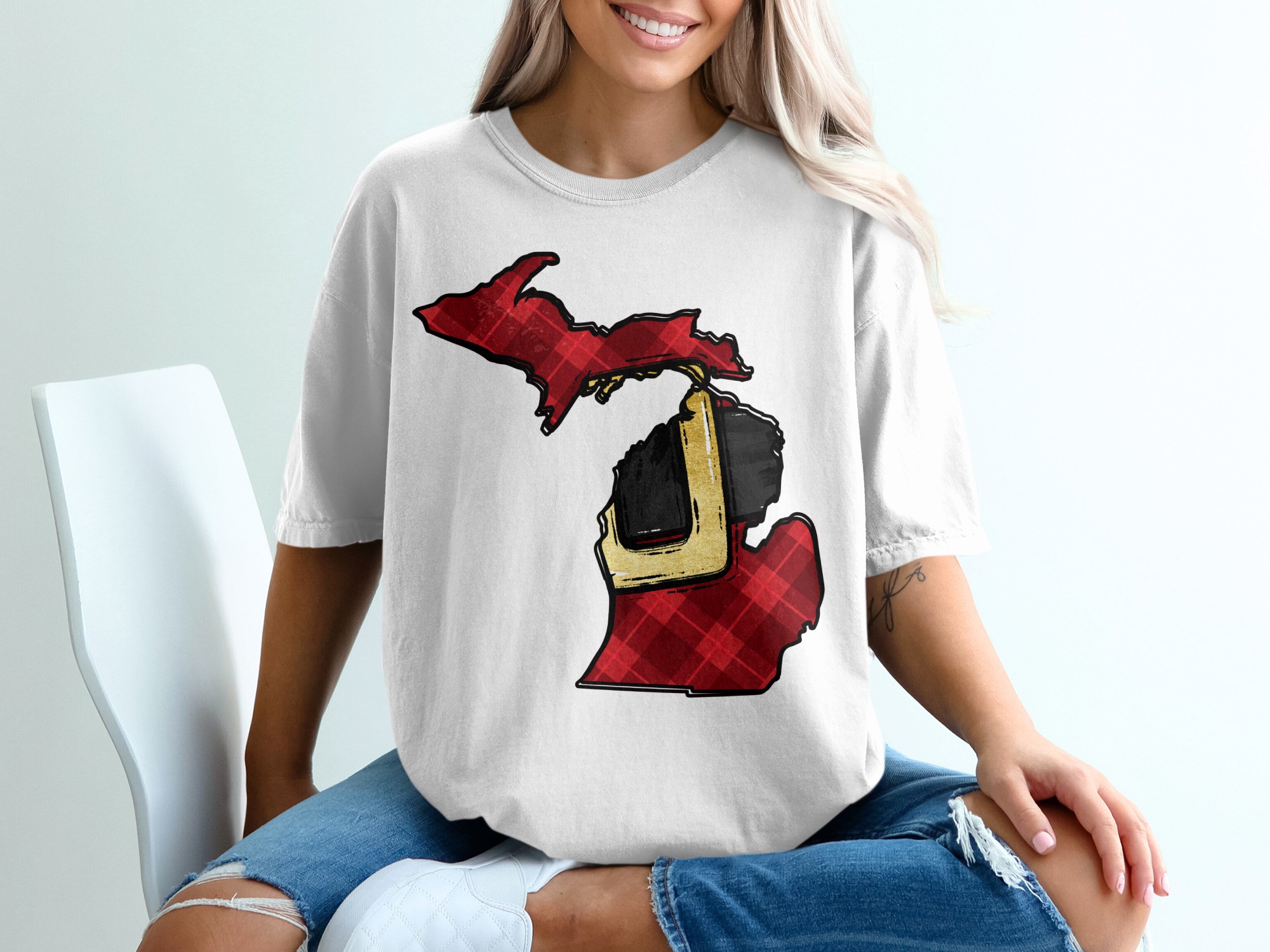 Michigan T-Shirt, Plaid State Art, Home State Tee, University of Michigan Design, Gift for Michigan Lover, Trendy Graphic Tee