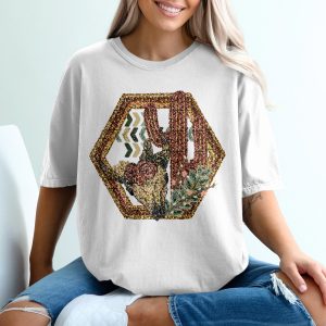 Boho Bull Skull T-Shirt, Southwestern Cactus Tee, Floral Cow Skull, Western Graphic Tee, Trendy Fashion Top, Desert Vibes Apparel