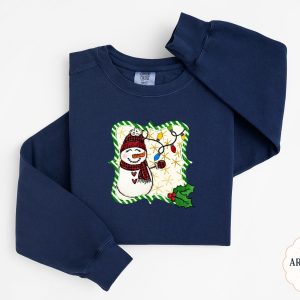 Festive Snowman Sweatshirt, Christmas Lights, Buffalo Plaid, Holiday Season, Cute Winter Apparel, Holiday Gift Idea, Holiday Sweatshirt