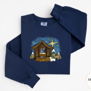 Nativity Scene Sweatshirt, Christmas Sweatshirt, Religious Sweatshirt, Baby Jesus Sweatshirt, Christmas Star Sweatshirt, Holiday Sweatshirt