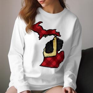 Michigan Plaid Red State Outline Long Sleeve T-Shirt, Unique Michigan Map Design Tee, Upper Peninsula Style Shirt, Michigan Gift