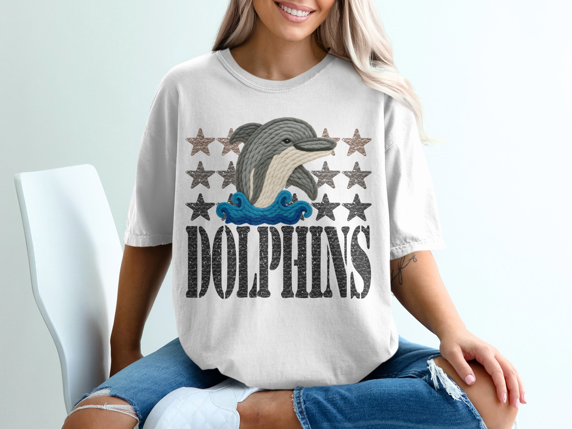 Dolphin T-Shirt, Ocean Lover Tee, Star Fish Design, Sea Life Shirt, Unique Dolphin Art, Aquatic Animal Tee, Trendy Graphic Shirt