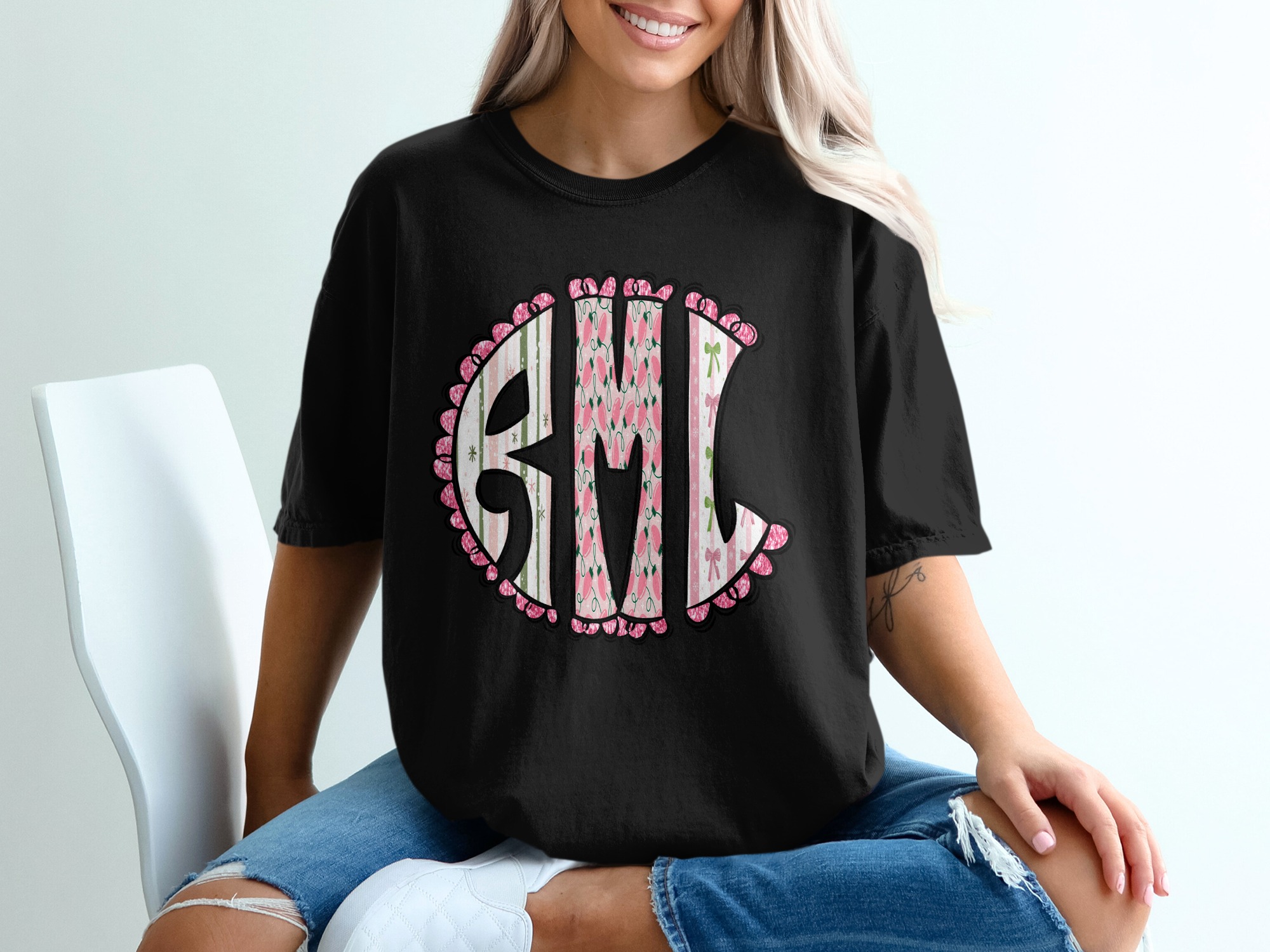 GML Initials Christmas T-Shirt, Holiday Monogram Shirt, Custom Festive Design Tee, Personalized Xmas Gift, Holiday Party Outfit - Image 2