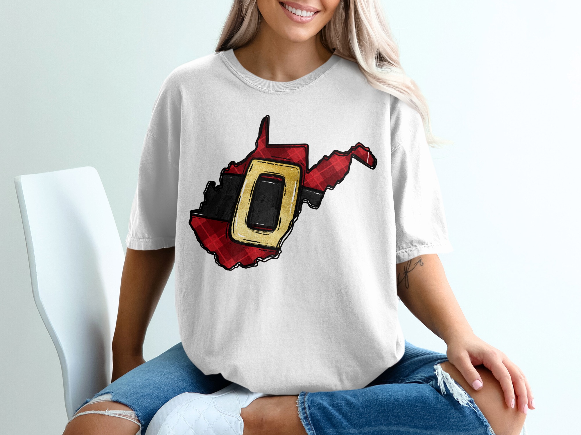 West Virginia Santa Belt T-Shirt, Christmas State Pride, Holiday Gift, Red Plaid State Outline Tee, WV Christmas Apparel, West Virginia Gift