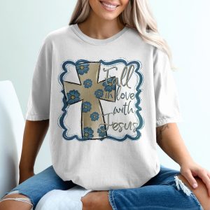 Fall in Love with Jesus T-Shirt, Christian Shirt, Faith Shirt, Floral Cross Shirt, Religious Tee, Gift for Believer, Trendy Design