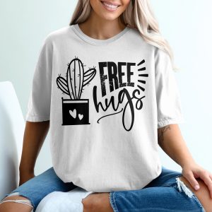 Free Hugs Cactus T-Shirt, Funny Graphic Tee, Succulent Lover Gift, Desert Plant Shirt, Cute Hugs Shirt, Plant Lover Apparel