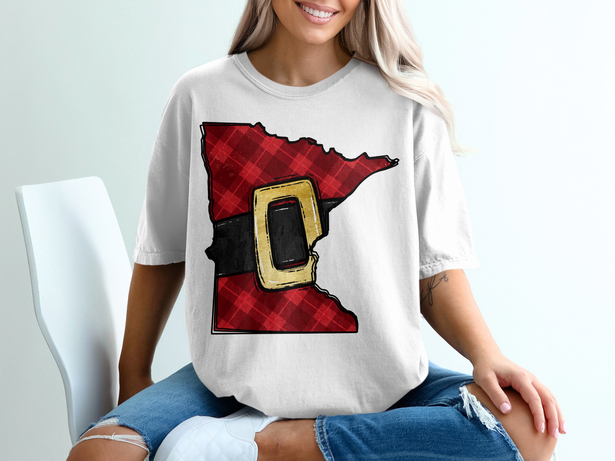 Minnesota Christmas T-Shirt, Plaid MN State, Santa Belt Shirt, Holiday MN Pride Tee, Festive State Shape Gift, Minnesota Lover Apparel