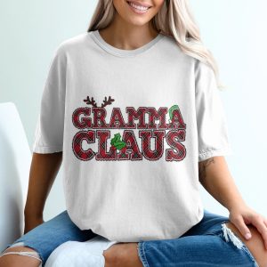 Gramma Claus T-Shirt, Christmas T-Shirt, Grandma Xmas Shirt, Cute Holiday Tee, Plaid Christmas, Festive T-Shirt, Holiday T Shirt