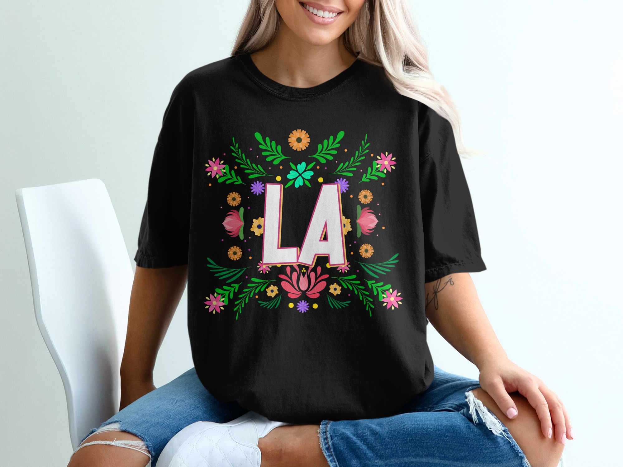 LA Floral T-Shirt, Los Angeles Graphic Tee, California Love Shirt, LA Pride, City Flower Design, Gift for Her, Souvenir Tee - Image 2