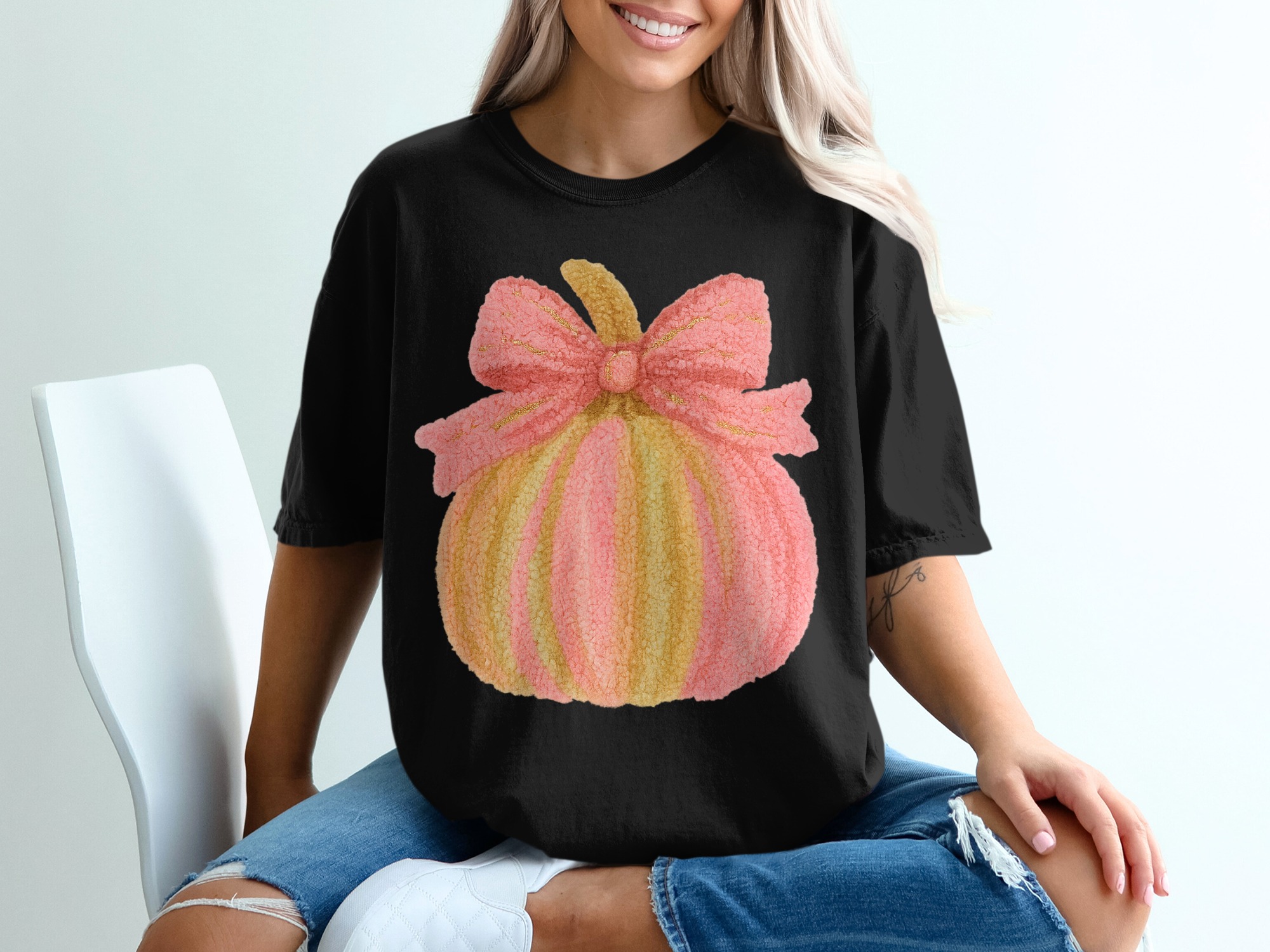 Pink Pumpkin Bow T-Shirt, Fall TShirt, Autumn TShirt, Thanksgiving Tee, Harvest TShirt, Pumpkin Patch, Cute TShirt - Image 2