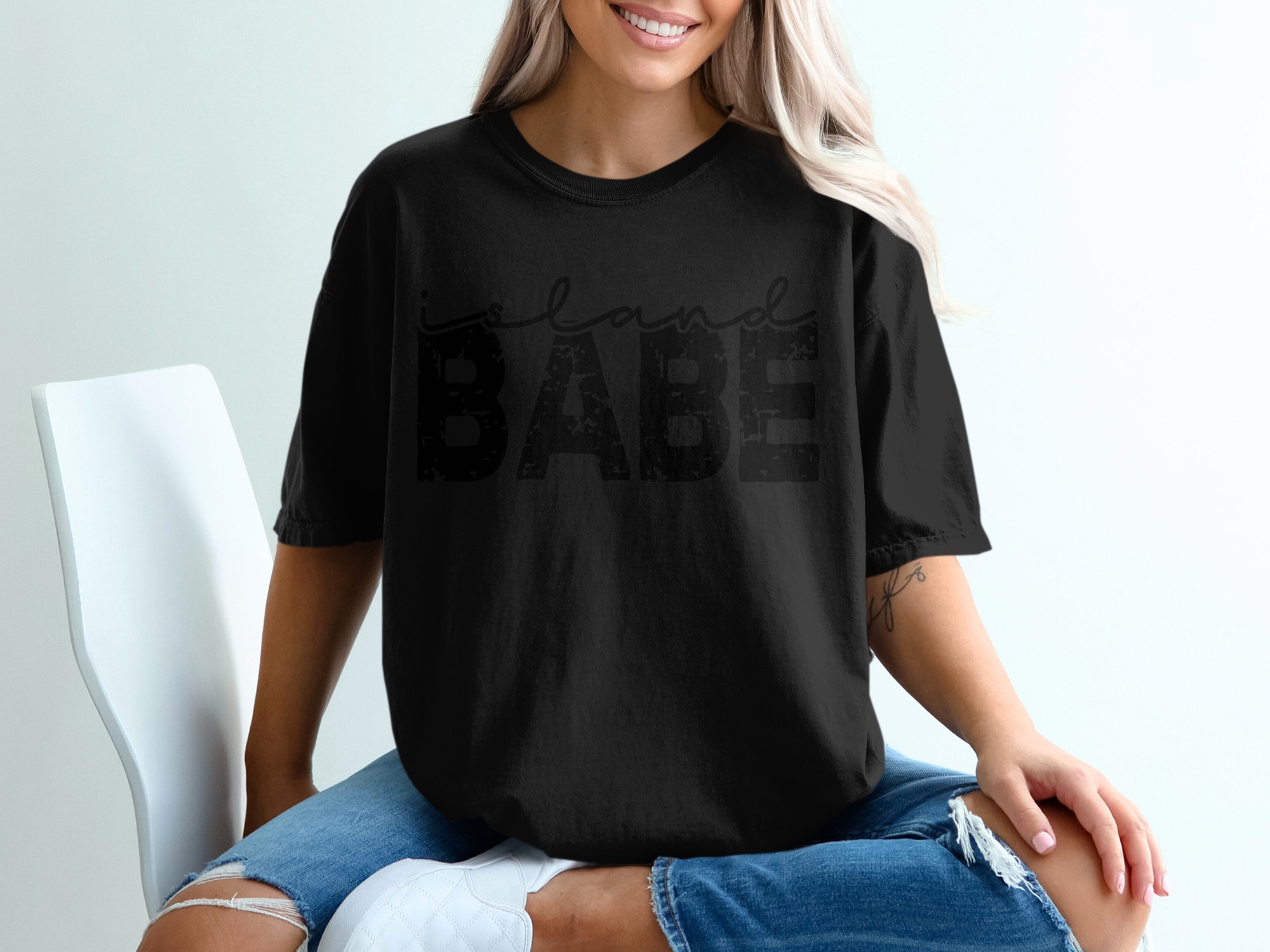 Island Babe T-Shirt, Distressed Text Graphic, Vacation Vibes, Beach Lover, Summer Apparel, Trendy Women's Tee, Gift Idea - Image 2