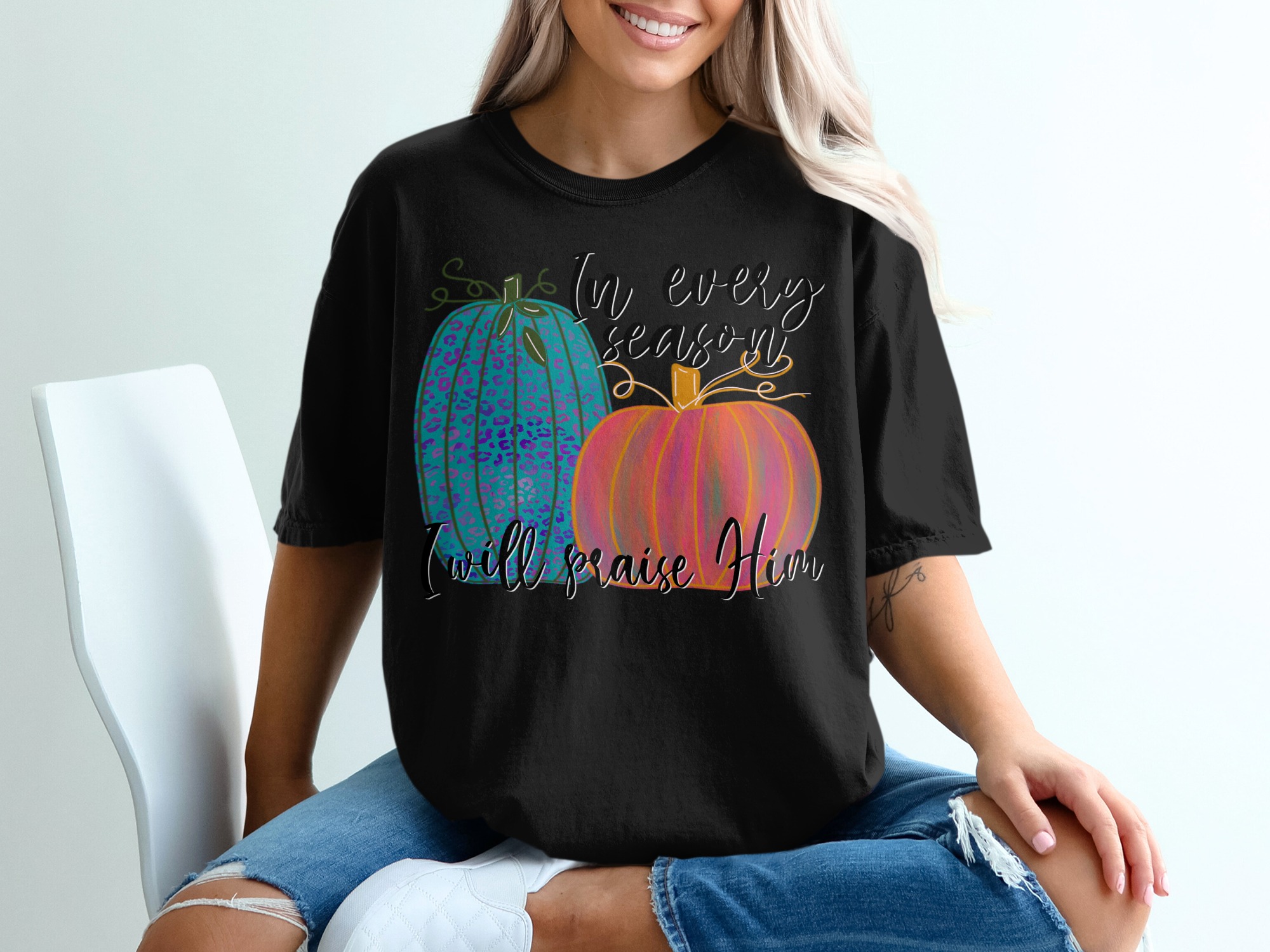 In Every Season I Will Praise Him T-Shirt, Christian Fall Shirt, Autumn Praise Tee, Religious Thanksgiving Shirt, Pumpkin Shirt - Image 2