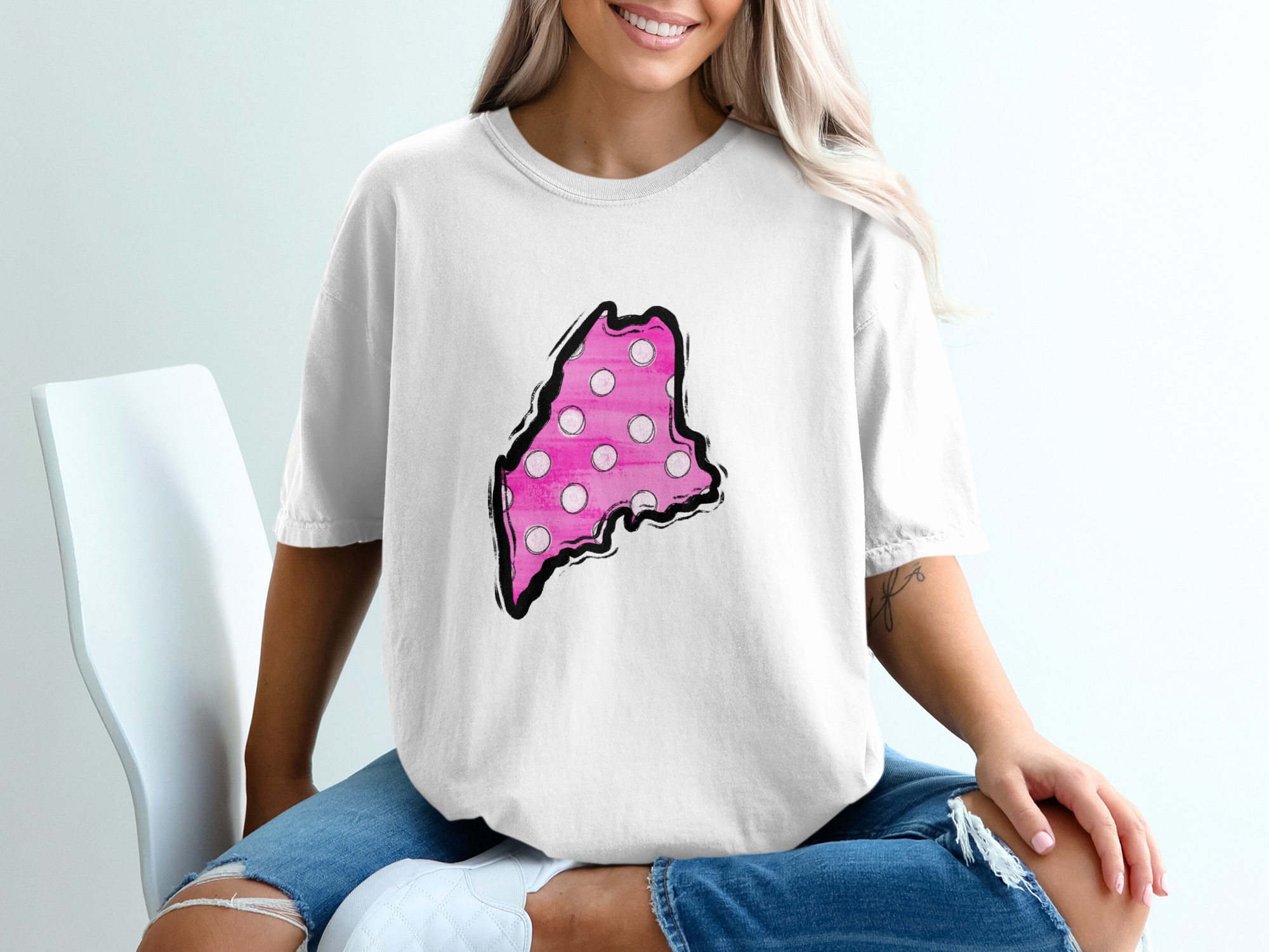Maine State T-Shirt, Pink Polka Dot Map Tee, USA State Pride, Vacation Souvenir, Gift for Mainer, Trending Now, Minimalist Apparel
