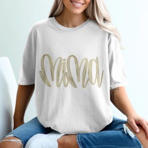 Mama T-Shirt, Mother's Day Gift Idea, Gold Lettering Tee, Mom Life Shirt, New Mom Gift, Gift For Mama, Minimalist Tee, Trendy Shirt