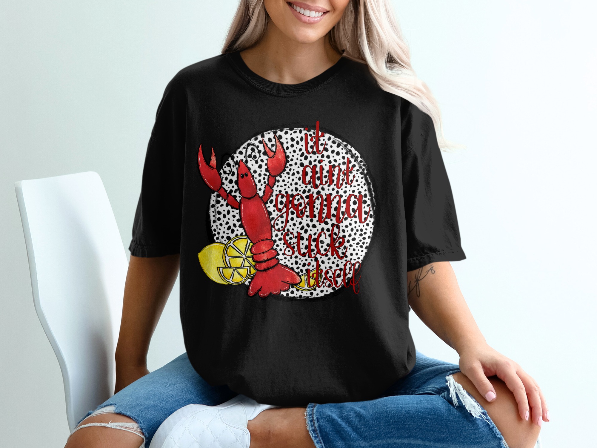 It Aint Gonna Suck Itself T-Shirt, Funny Seafood Shirt, Lobster Shirt, Graphic T-Shirt, Sarcastic Tee, Foodie Gift Idea - Image 2