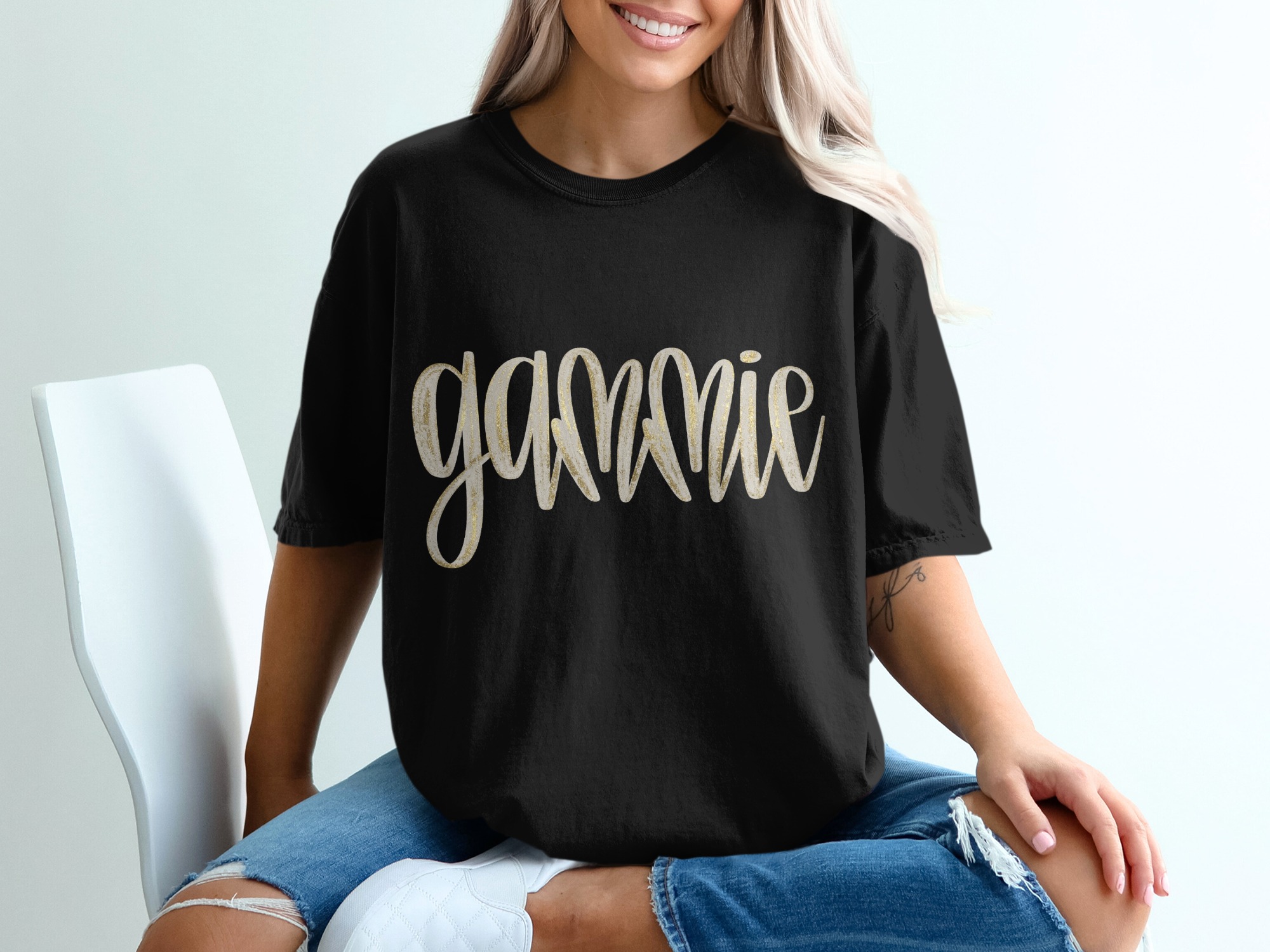 Gammie T-Shirt, Grandma Shirt, Gift for Grandma, New Grandma Tee, Grandmother Gift, Nana Shirt, Cute Grandma Shirt, Gammie Gift T-Shirt - Image 2