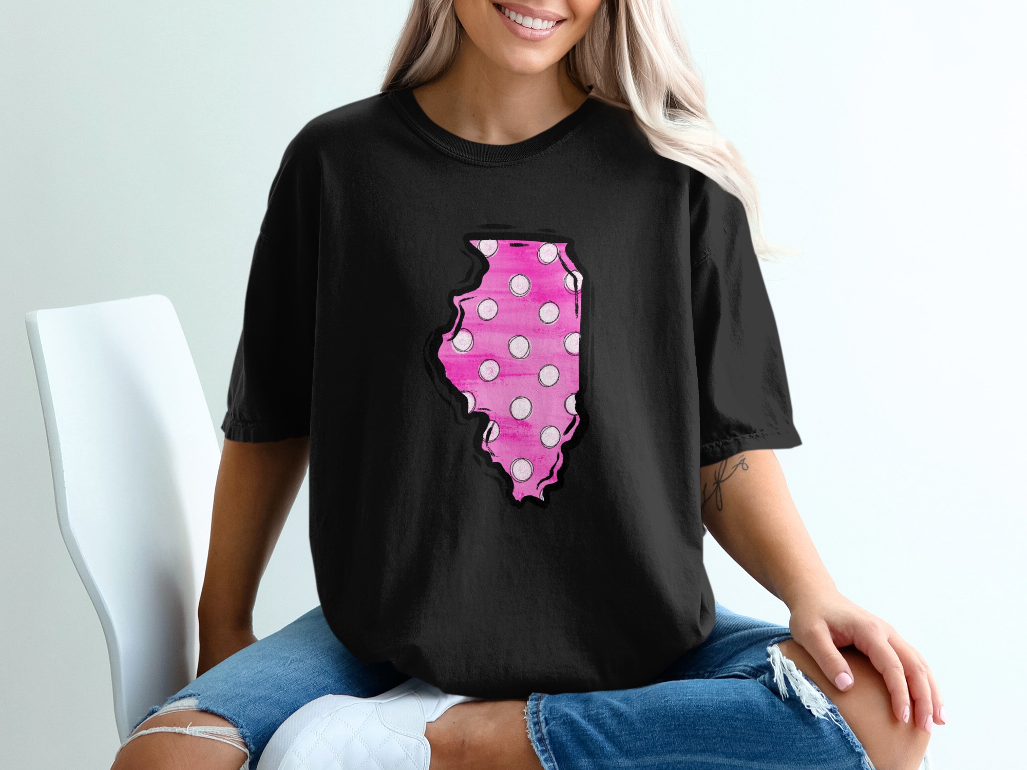 Illinois T-Shirt, Pink Polka Dot State Pride Tee, Midwest Lover Gift, Home State Shirt, USA Geography Shirt, Unique Illinois Shirt - Image 2
