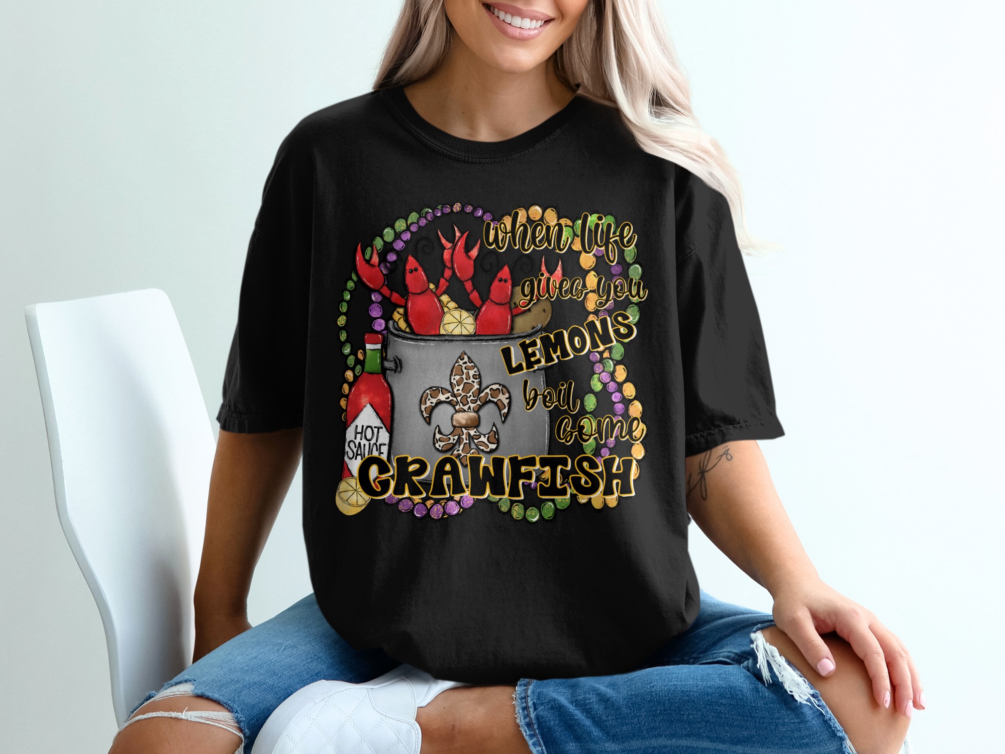 Mardi Gras T-Shirt, Crawfish Boil Tee, When Life Gives You Lemons Boil Crawfish, Louisiana Shirt, Cajun Food T-Shirt, Funny Slogan Shirt - Image 2