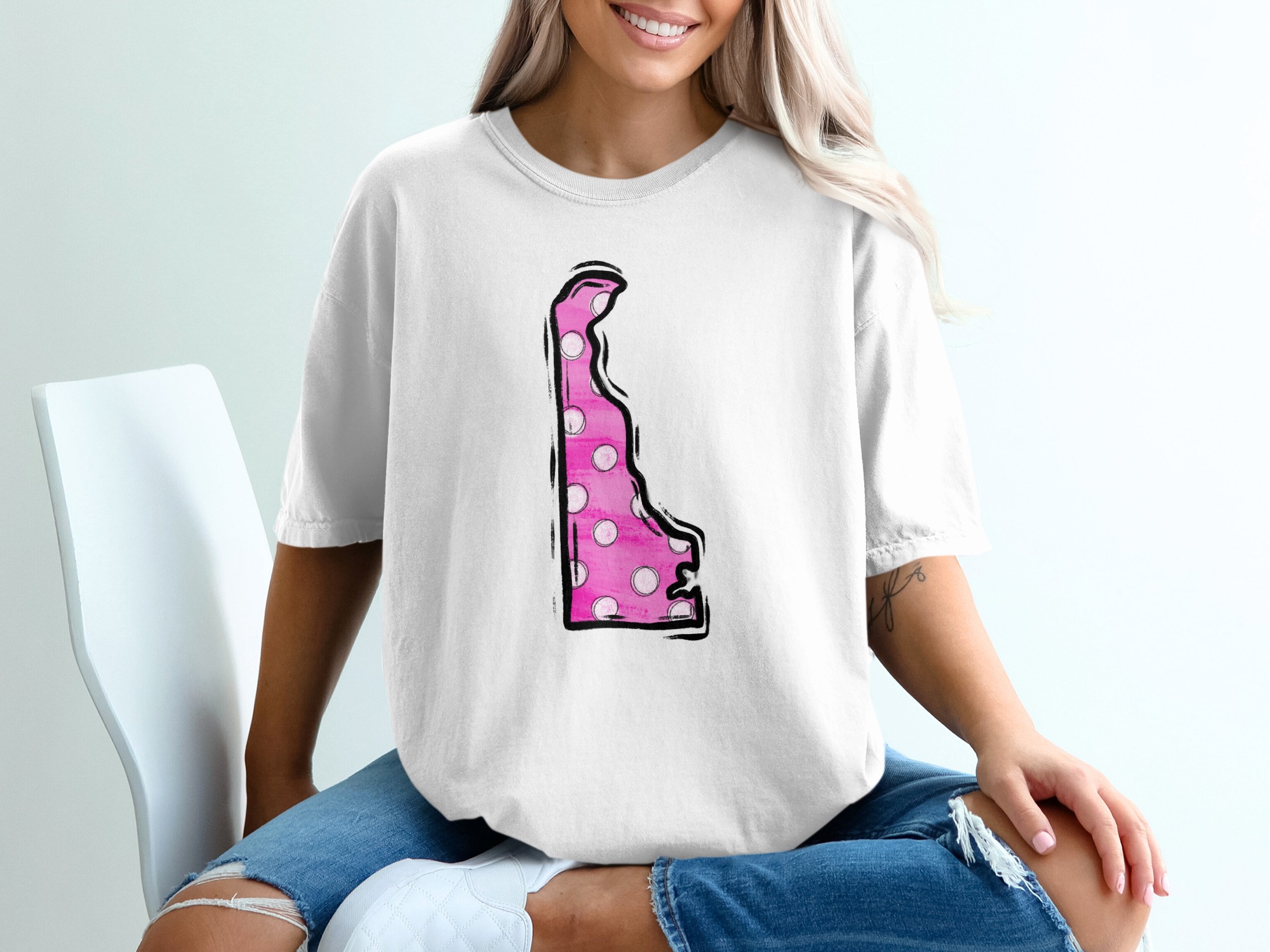 Delaware State T-Shirt, Pink Polka Dot Design, Home State Pride Tee, Gift for Delawareans, State Lover Apparel, US State T-Shirt