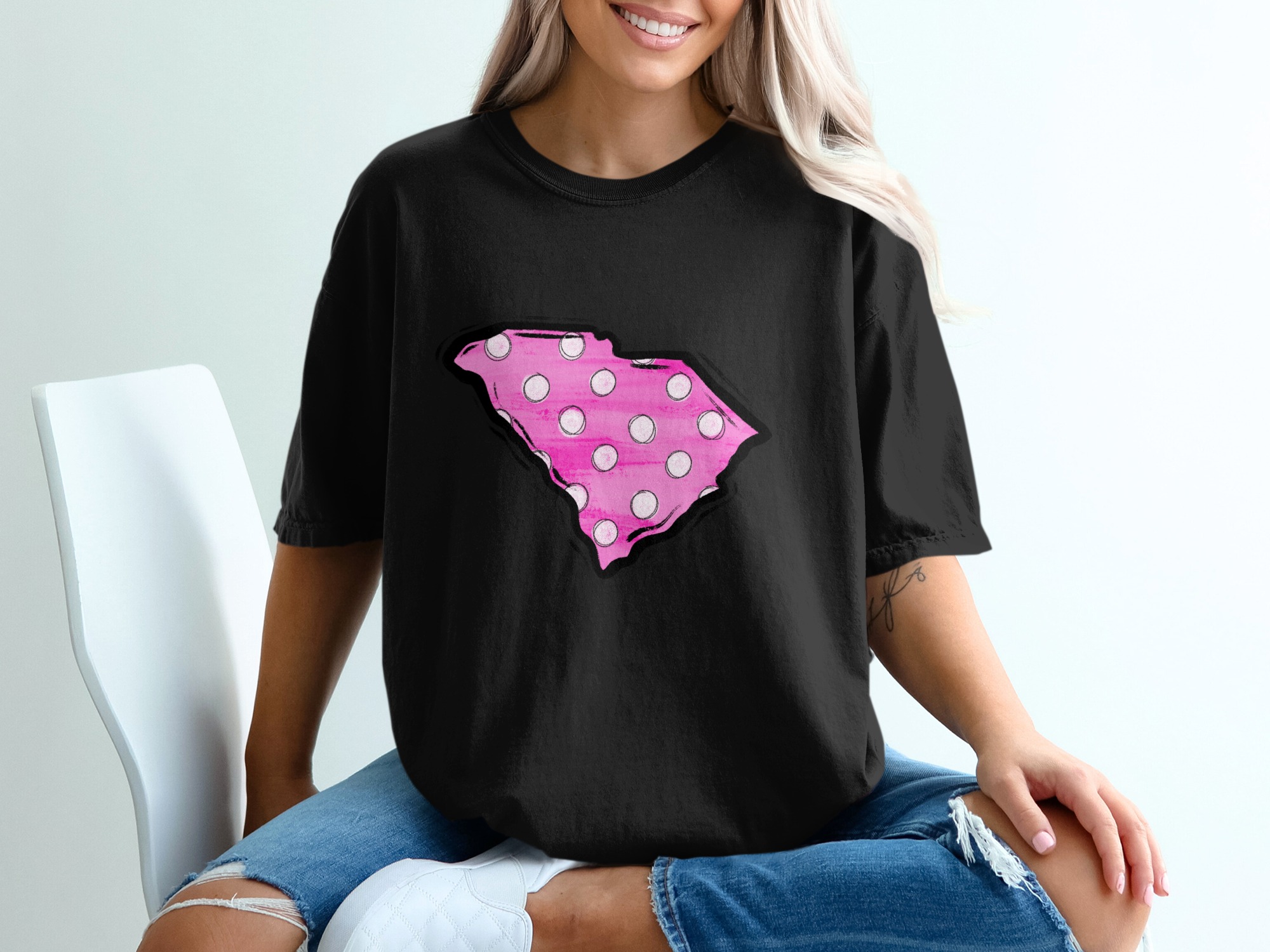 South Carolina Polka Dot T-Shirt, SC State Pride Tee, Pink and White Design, Southern Gift, Trendy Shirt, US State Love - Image 2