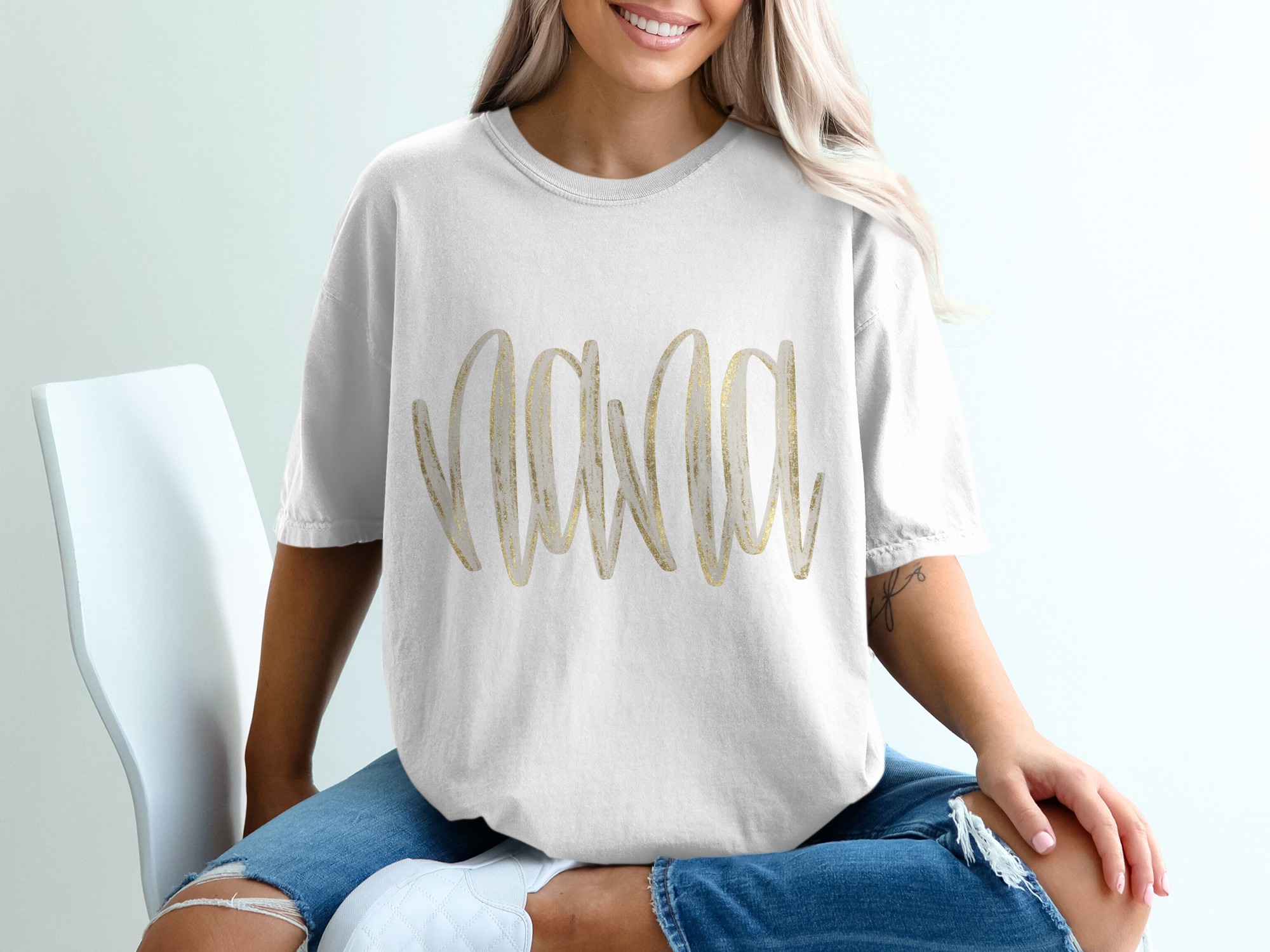 Nana T-Shirt, Gold Glitter Nana Shirt, Gift for Grandma, Mother's Day T Shirt, Grandmother Tee, Best Nana Ever, Custom Nana Gift Shirt