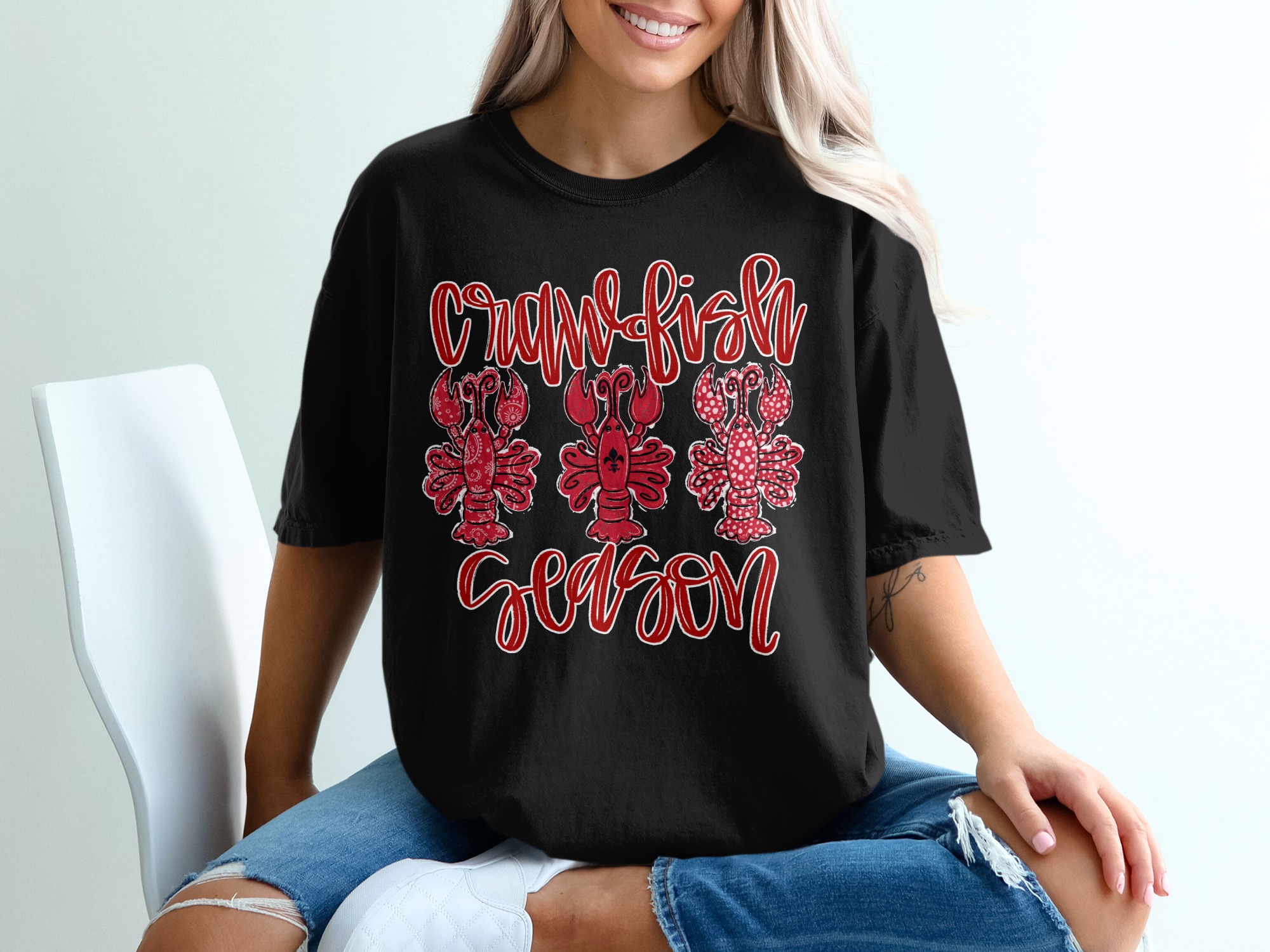 Crawfish Season T-Shirt, Seafood Lover Tee, Louisiana Crawfish Graphic, Cute Crawfish Shirt, Party Shirt, Mudbug Crawfish Tshirt - Image 2