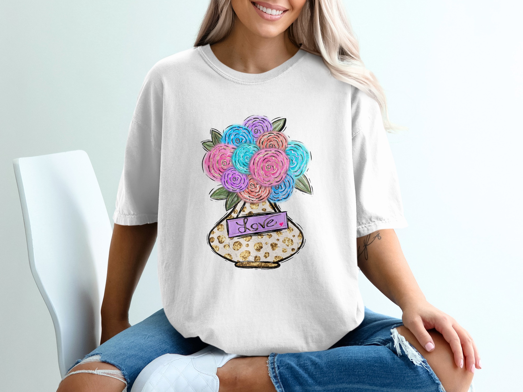Colorful Rose Bouquet T-Shirt, Pastel Floral Love Vase Tee, Aesthetic Flower Graphic T-Shirt, Womens Gift, Valentines Day, Trendy Top
