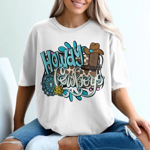 Howdy Cowboys T-Shirt, Western Graphic Tee for Cowgirls, Rodeo Queen Shirt, Country Music Lover Gift, Boho Cow Print Texas Top