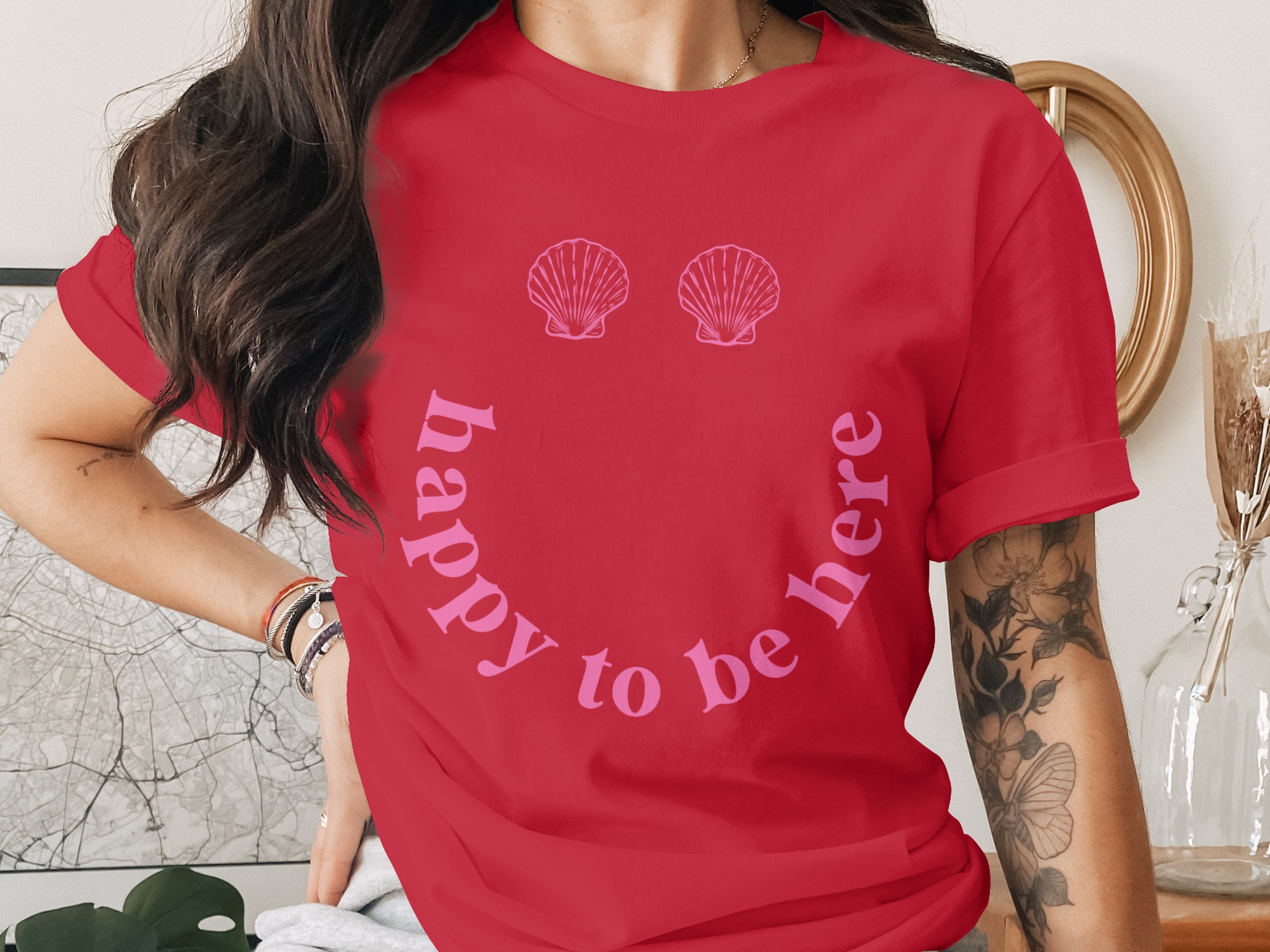 Happy To Be Here T-Shirt, Beach Smiley Face Shirt, Pink Seashell Graphic Tee, Coastal Vacation Top, Summer Aesthetic Preppy Gift For Her - Image 4