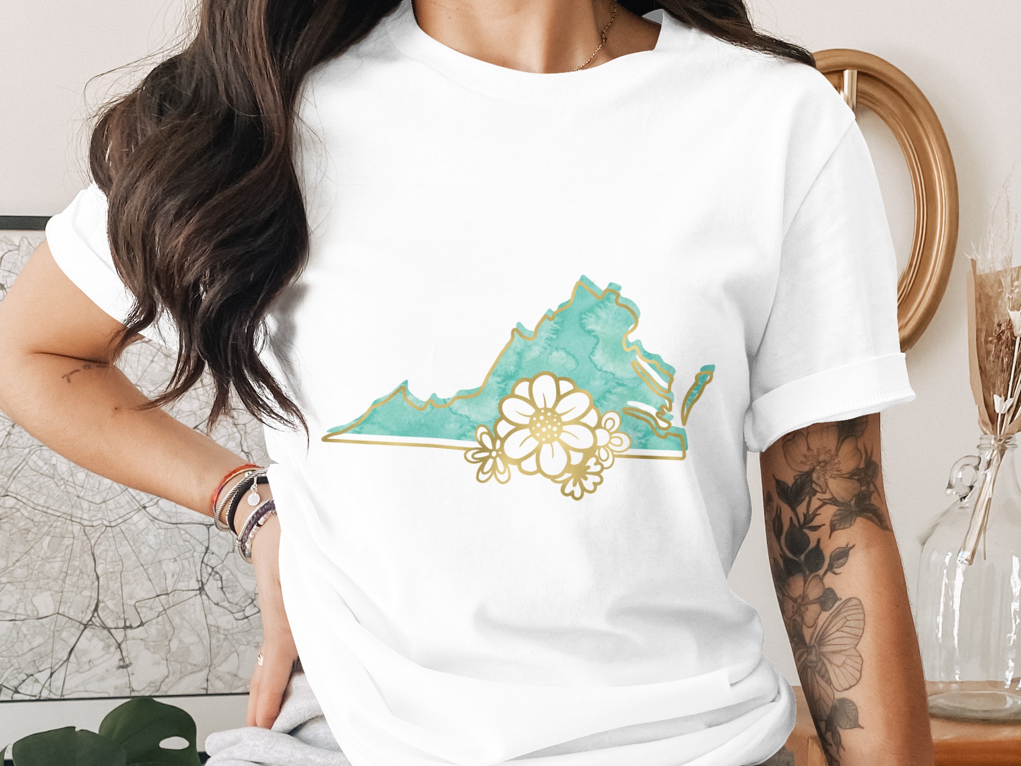 Virginia T-Shirt, Faux Gold Virginia State with Watercolor Floral Tee, VA Native Gift, Boho Chic Travel Souvenir Top for Her