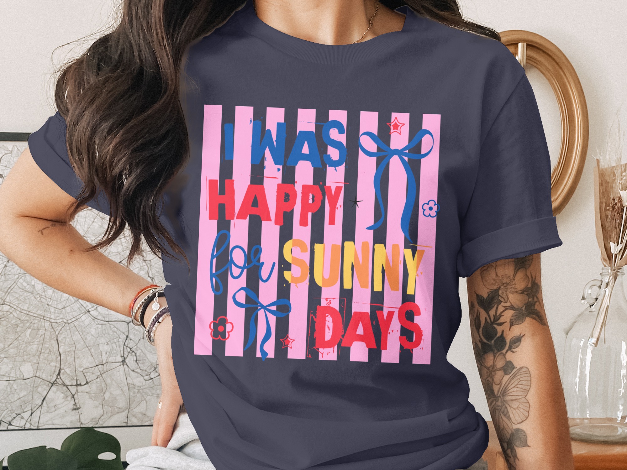 Happy Sunny Days T-Shirt | Positive Retro Vibe Shirt | Summer Vacation Tee | Y2K Aesthetic Top for Her | Optimistic Quote Gift - Image 2