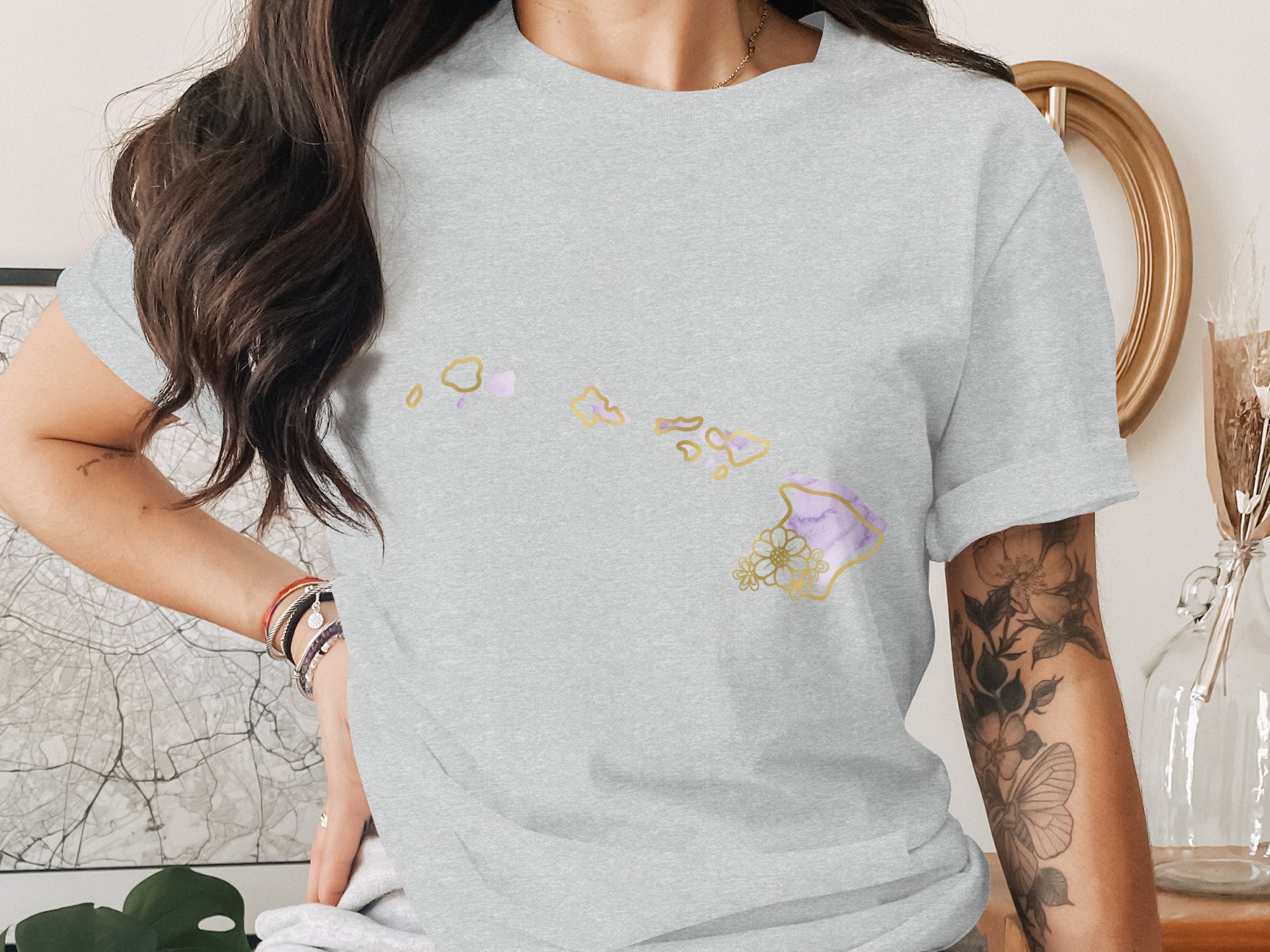 Hawaii Map T-Shirt, Faux Gold Hawaiian Island Tee, Watercolor Boho Beach Shirt, Tropical Vacation Gift - Image 2