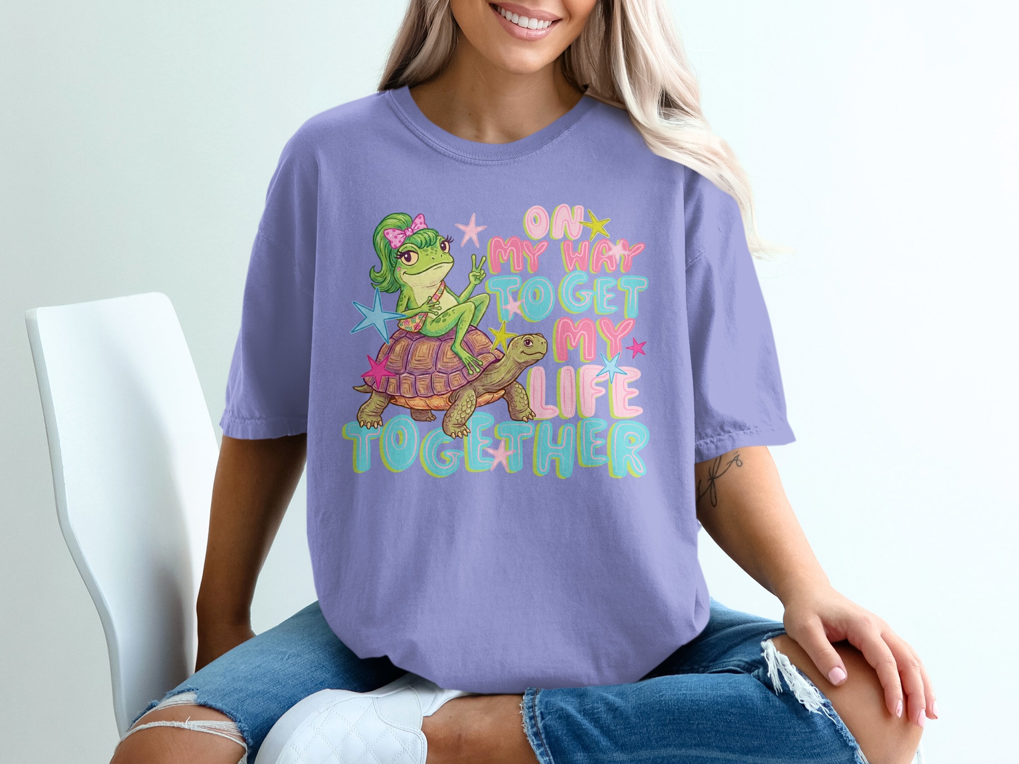 On My Way To Get My Life Together Frog Turtle T-Shirt, Cute Whimsical Meme Shirt, Funny Relatable Animal Tee, Y2K Aesthetic Gift - Image 18