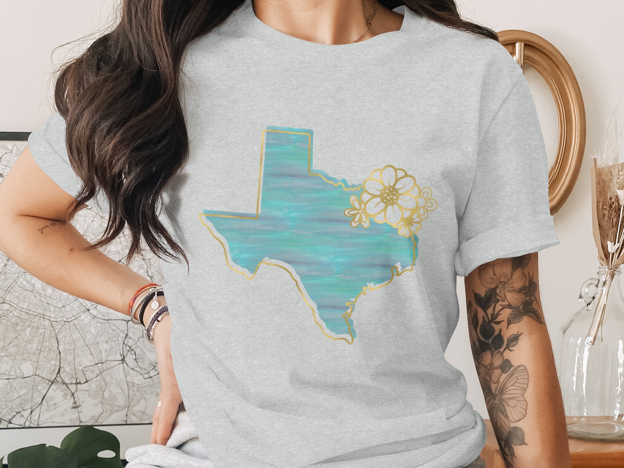 Texas Watercolor T-Shirt | Faux Gold Floral Texas Tee | Boho Texas State Pride Shirt for Her | Aesthetic Texan Gift - Image 2