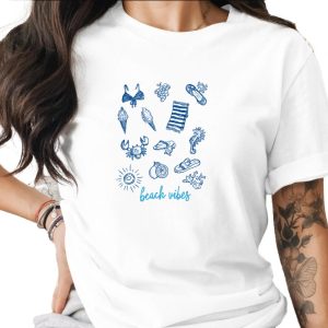 Comfort Colors® Beach Vibes T-Shirt, Coastal Life Summer Tee, Ocean Lover Vacation Shirt, Aesthetic Minimalist Beachy Graphic Top, Relaxed