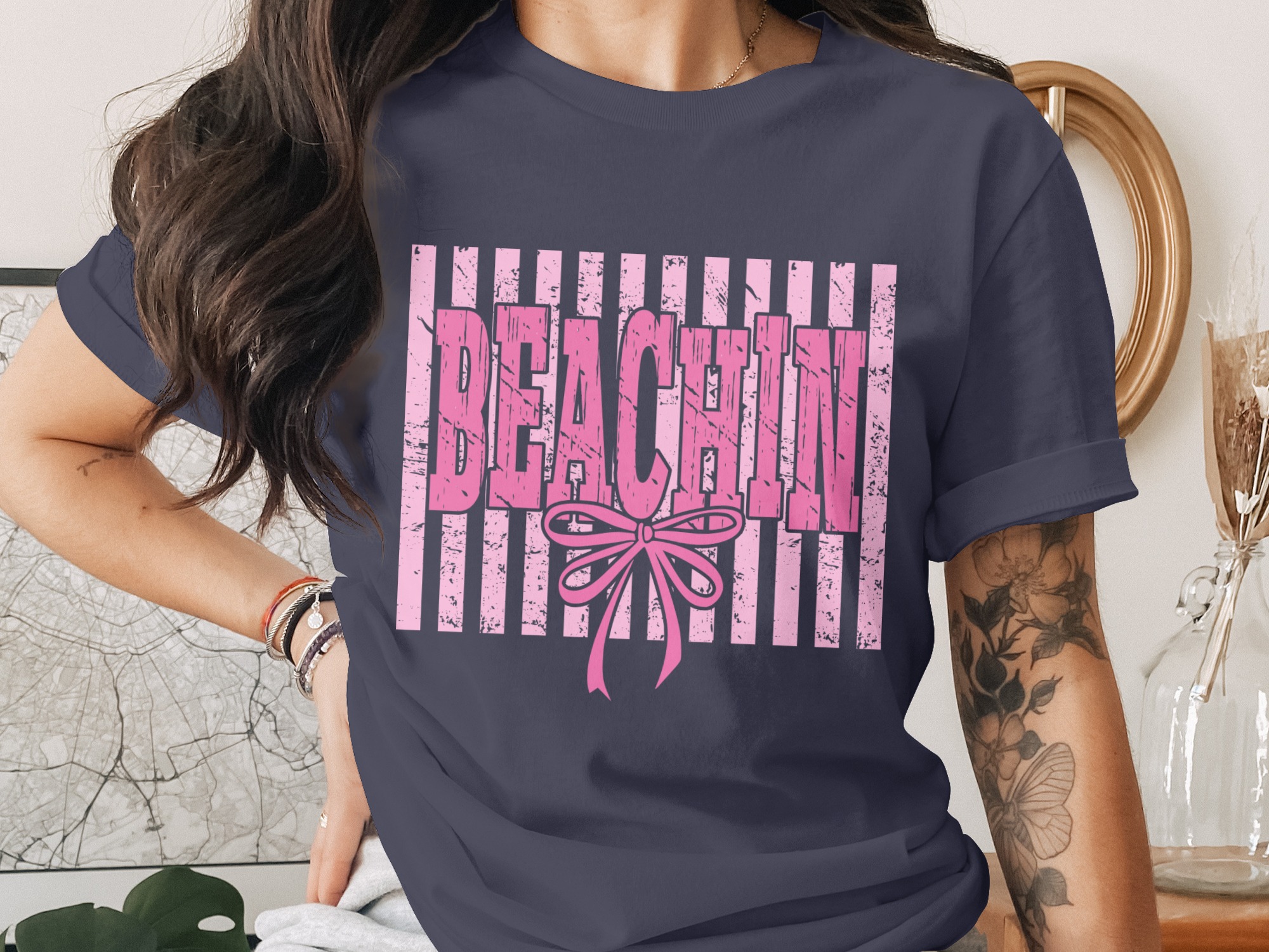 Beachin' T-Shirt, Pink Bow Tee, Summer Vacation Shirt, Barbiecore Aesthetic, Coquette Beach Top, Trendy Apparel Gift - Image 3