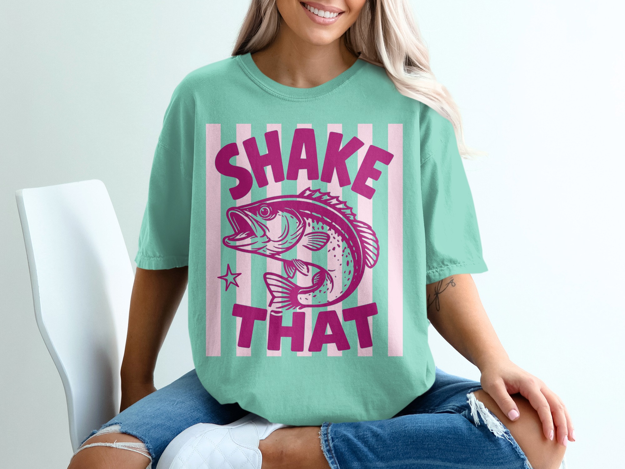 Comfort Colors® Shake That Bass Fishing T-Shirt, Funny Angler Shirt, Lake Life Tee, Boating Vacation Outfit, Outdoors Gift - Image 10